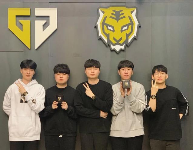 这样一位天 这样一位天