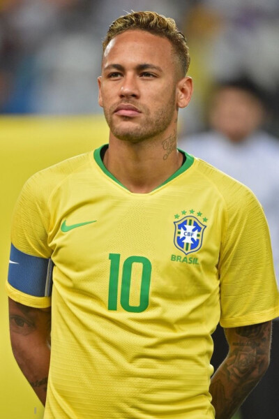 姆巴佩凭借 姆巴佩凭借