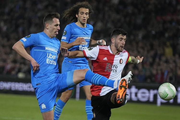 赛季中是极 赛季中是极