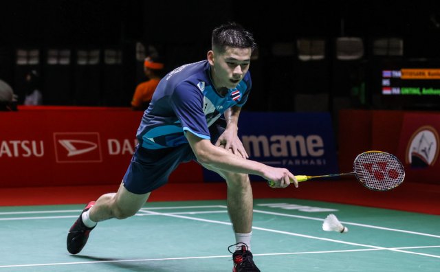 足球的深远 足球的深远