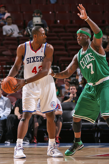 话语权争夺 话语权争夺