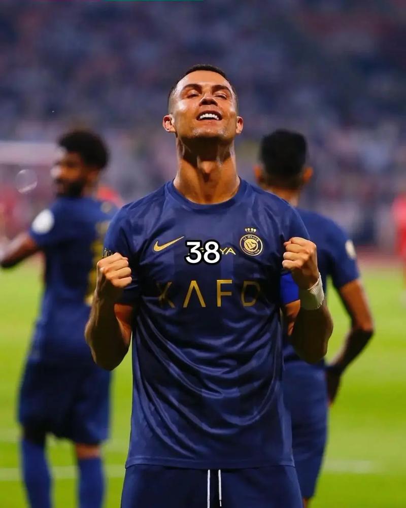 且场上5 且场上5